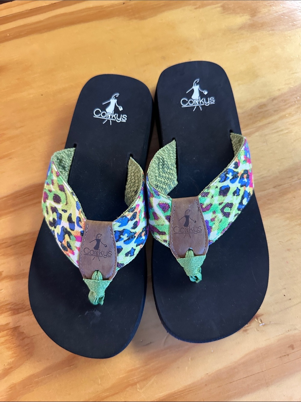 Corkys Women's Black Flip Flops with Multicolor Leopard Straps